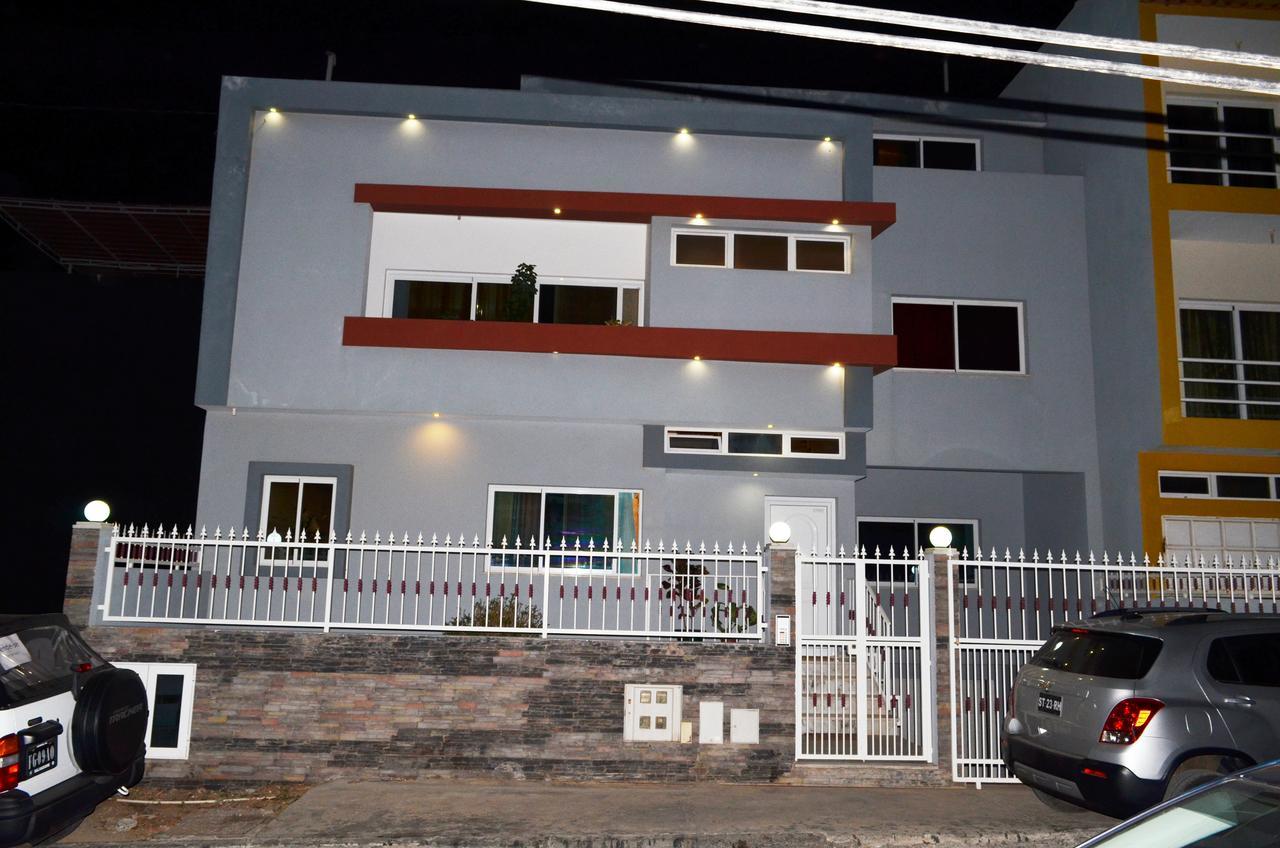 شقة House Goncalves برايا المظهر الخارجي الصورة